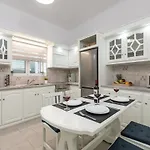Maro - Luxury Holiday home