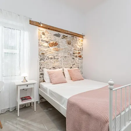 Semesterbostad Maro - Luxury